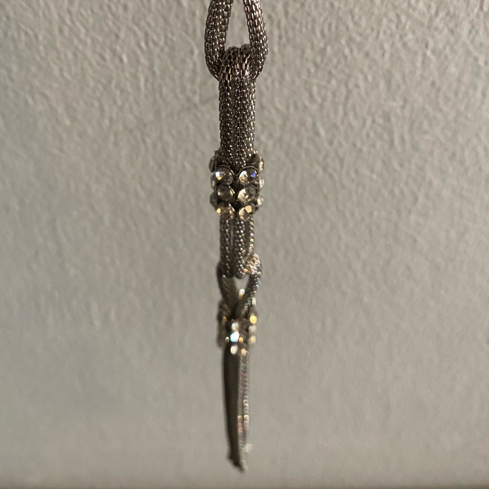 Ladies necklace